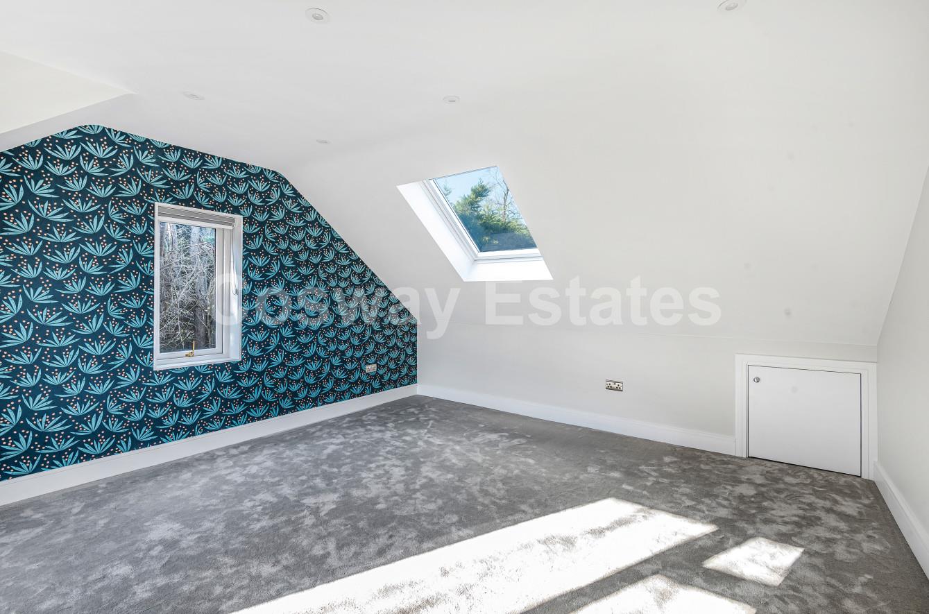 Highwood Hill, Mill Hill